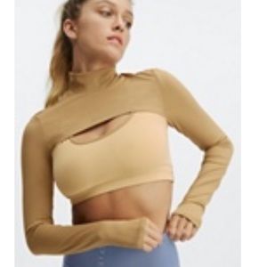 Alyssa crop workout top